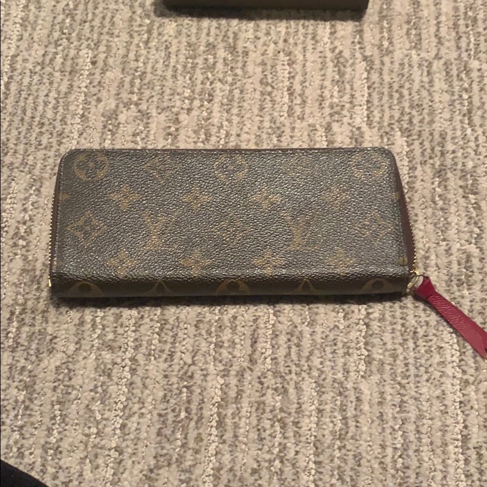 Louis Vuitton Clemence zip around monogram wallet